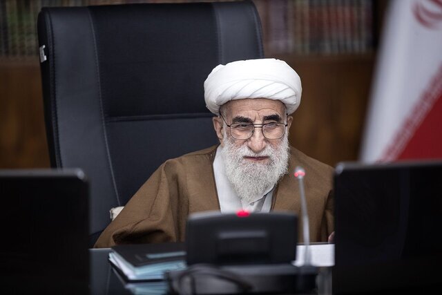 قانون اساسی جمهوری اسلامی ایران نگاهی قابل افتخار به زنان دارد