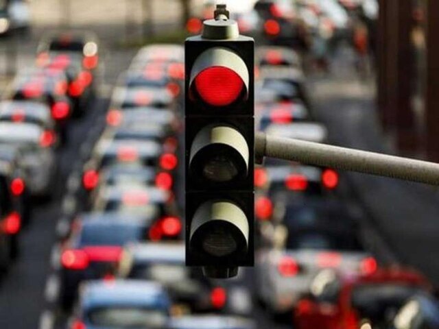 ‍ تجهیز ۷۵ درصد تقاطع‌های چراغ‌دار بجنورد به یوپی‌اس