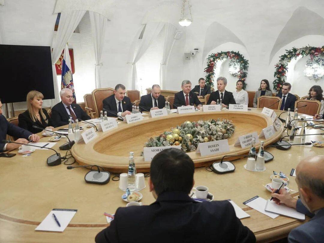 عزیزی: امنیت ایران و روسیه در هم تنیده است