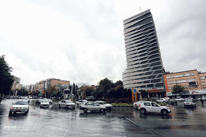 بارش برف و باران پاییزی در همدان