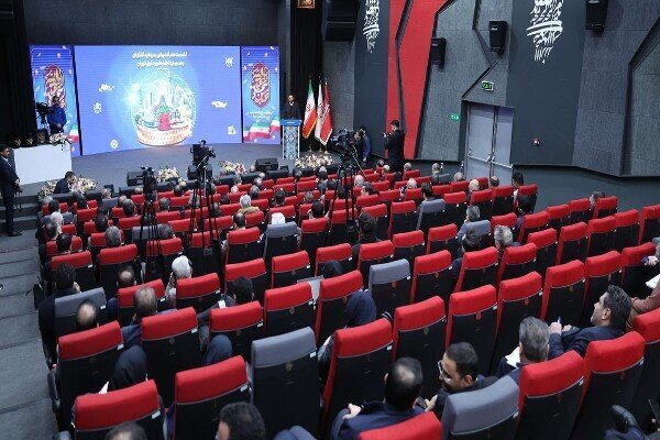 گردهمایی سرمایه گذاران شهرداری تهران آغاز شد