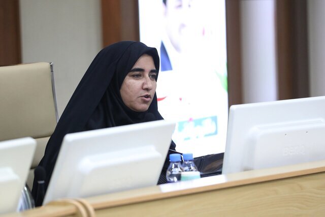 نشست فراکسیون زنان مجلس با وزیر بهداشت؛ سند سلامت بانوان تدوین میشود