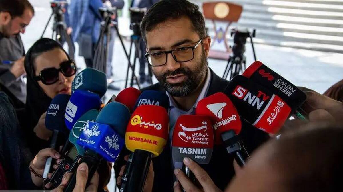 سقاب اصفهانی: به خاطر مردم و کشورم و به عنوان آخرین وصیت فاطمه همه وجودم را برای مسئولیت جدیدم گذاشتم + فیلم