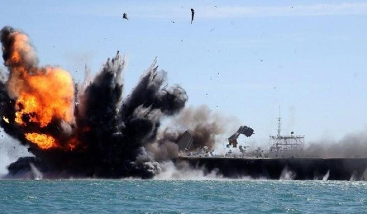 پاسخ موشکی و قاطع سپاه به گزافهگوییها درباره جزایر سهگانه/ بررسی فنی رزمایش دریایی دفاع از جزایر ۳ گانه