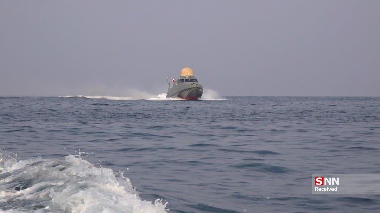 پاسخ موشکی و قاطع سپاه به گزافهگوییها درباره جزایر سهگانه/ بررسی فنی رزمایش دریایی دفاع از جزایر ۳ گانه