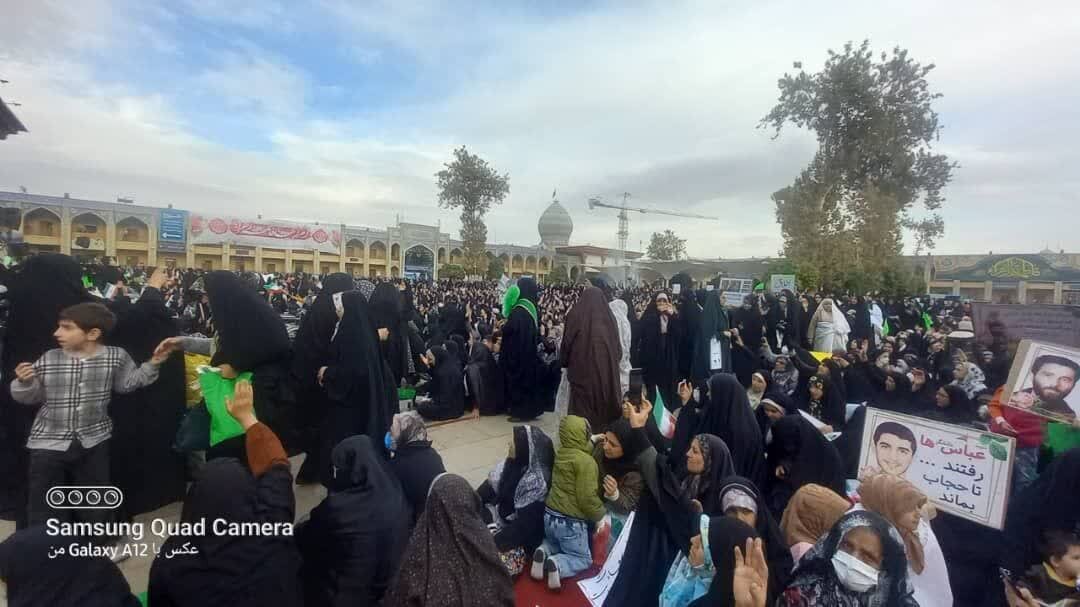 اجتماع بزرگ میثاق فاطمی در شیراز به مناسبت ولادت حضرت فاطمه زهرا (س) + عکس و