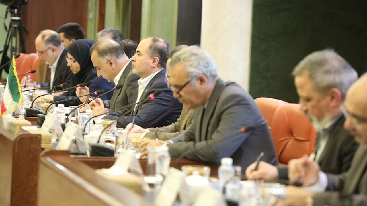 توافق ایران و بلاروس در تولید مشترک ماشینآلات کشاورزی و کود پتاسه