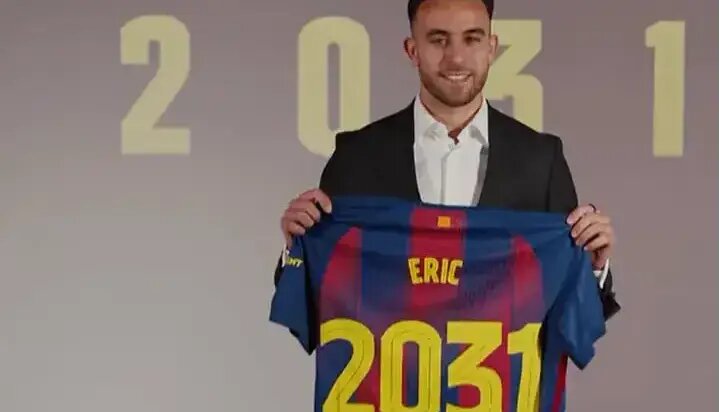 قرارداد ستاره محبوب فلیک تمدید شد