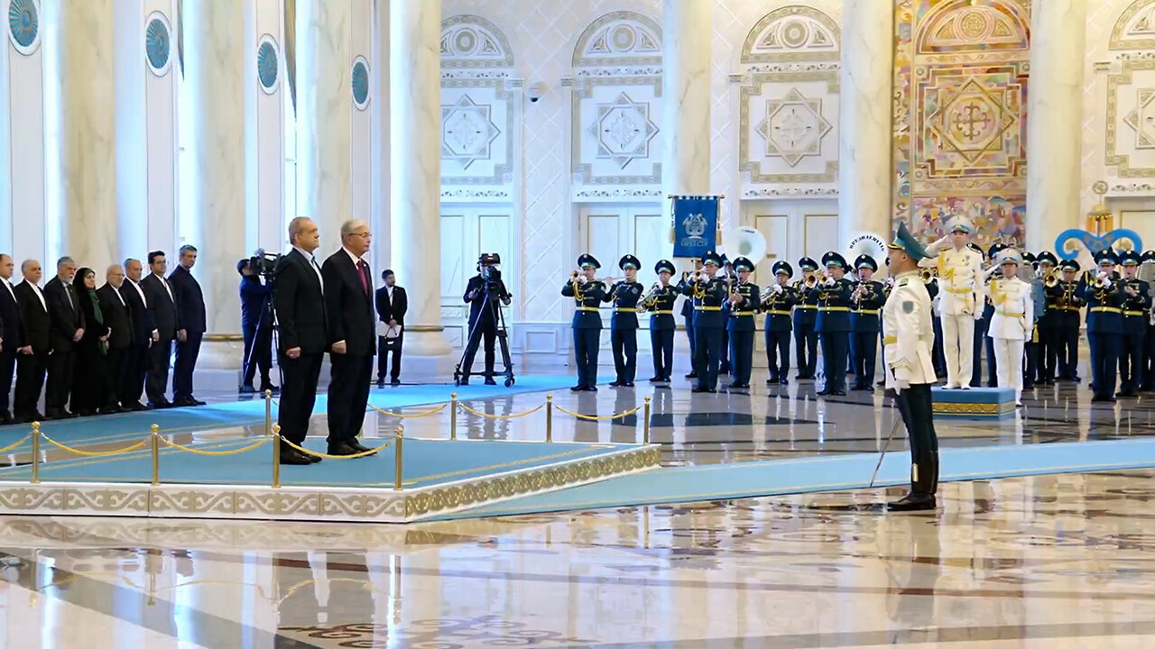 استقبال باشکوه رئیسجمهور قزاقستان از پزشکیان + ویدئو