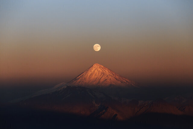 نگاهی به کوهها در فرهنگ و اسطورههای ایرانی