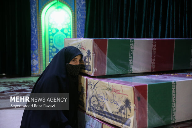 زنان؛ فرماندهان بینشان در بحرانهای خاموش خانواده و جامعه