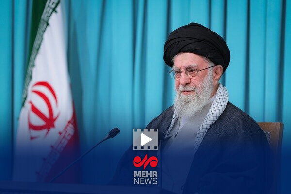 فیلم کامل بیانات رهبر انقلاب در دیدار مداحان اهل بیت(ع)