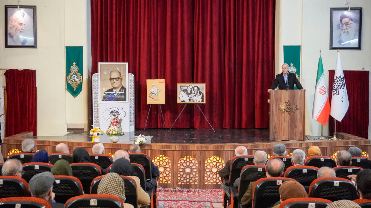 رازها و رنگها در نقش عیسی ۱؛ بزرگداشتی برای استاد بهادری