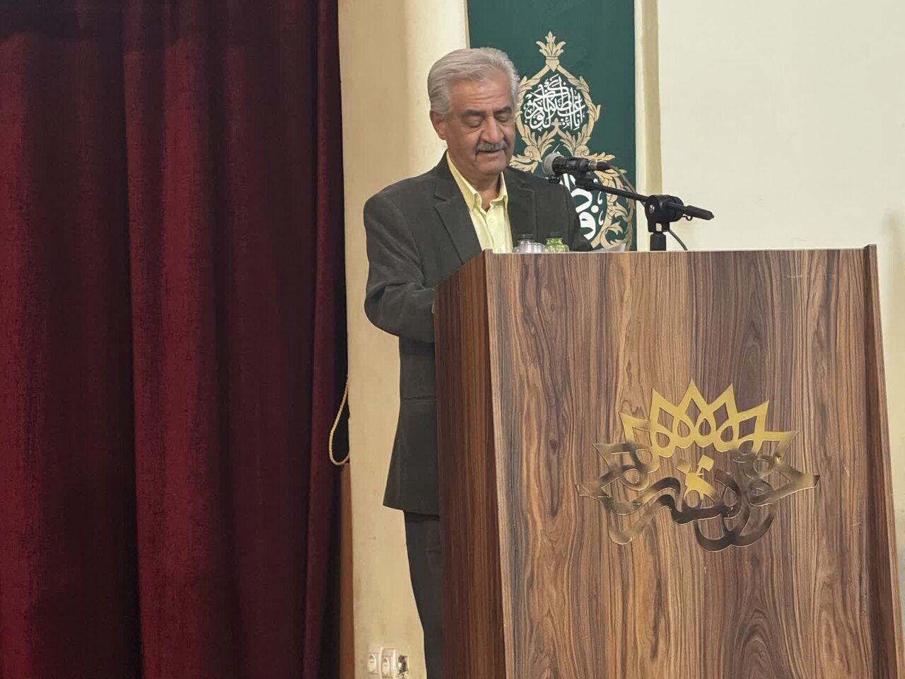 رازها و رنگها در نقش عیسی ۱؛ بزرگداشتی برای استاد بهادری