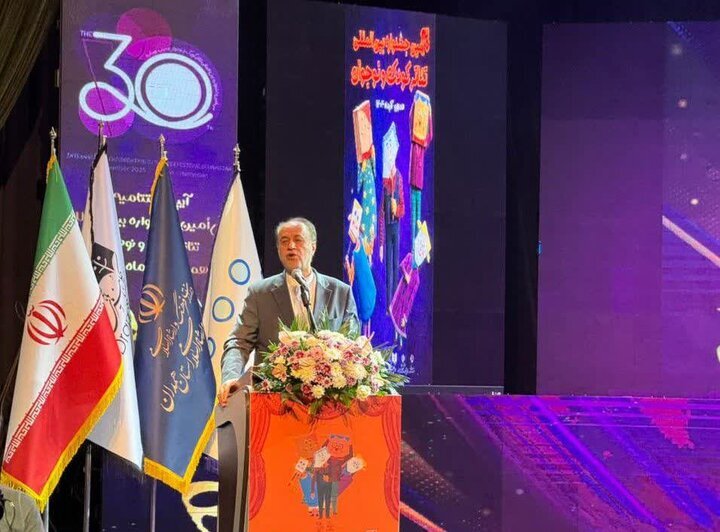 حاجیبابایی: همدان جایگاه واقعی جشنواره تئاتر کودک و نوجوان است