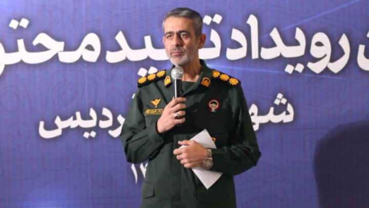 فلاحنژاد: در میانه جنگ رسانهای هستیم؛ افسران جنگ نرم جوانان هستند