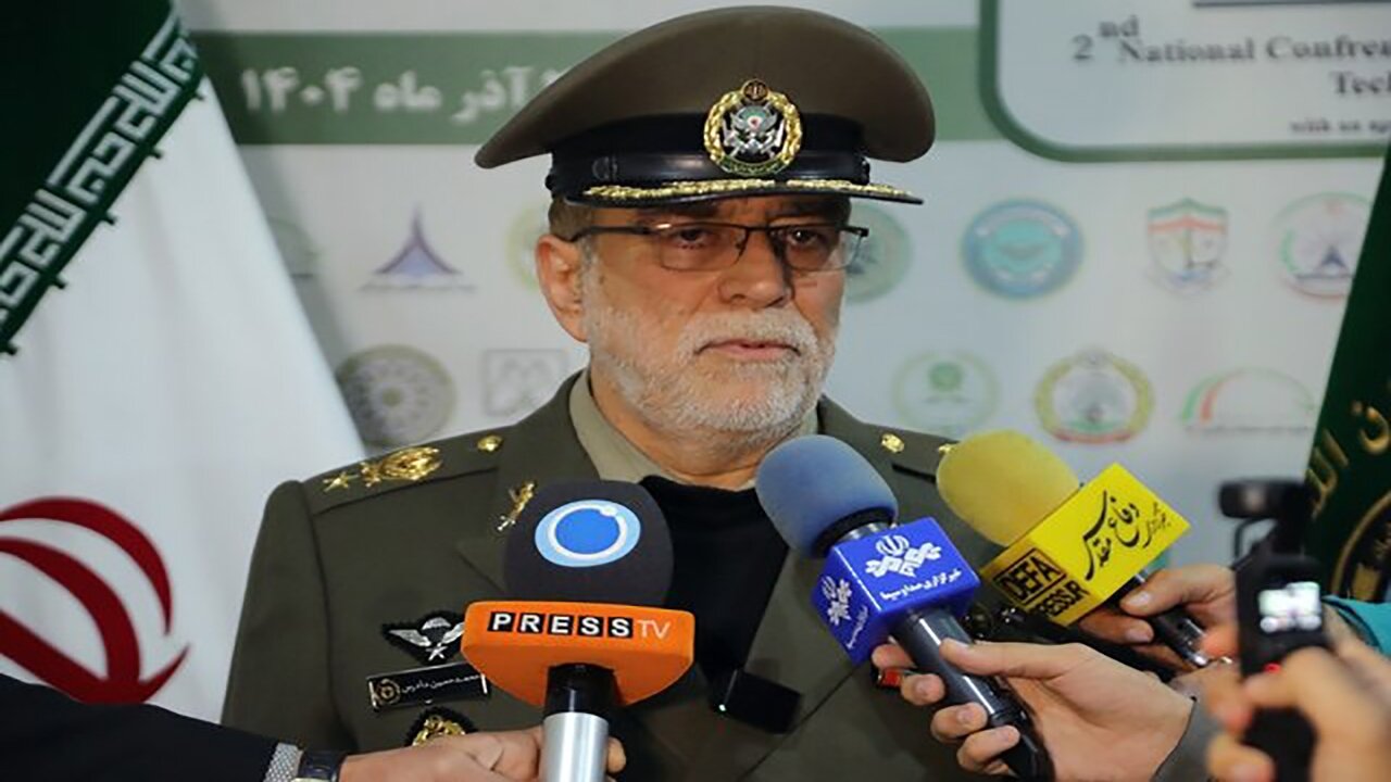 ما هیچگاه سراغ سلاحی که به سعادت بشری لطمه بزند، نرفتهایم