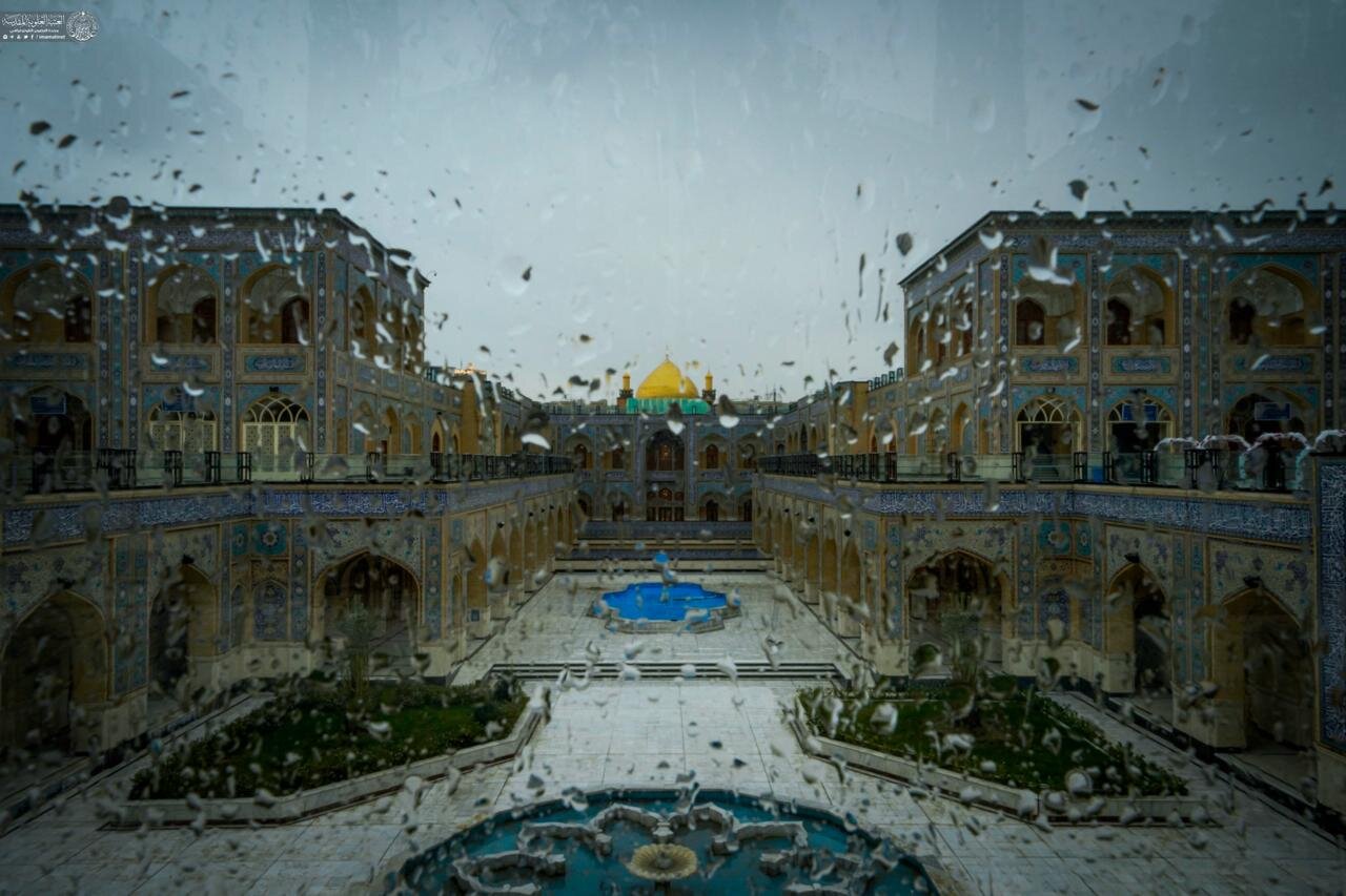 عکس/بارش رحمت الهی در حرم مطهر علوی