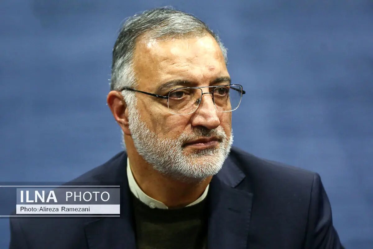 اتهام حکمرانی نمایشی نادرست است؛ آن دنیا باید جواب بدهند