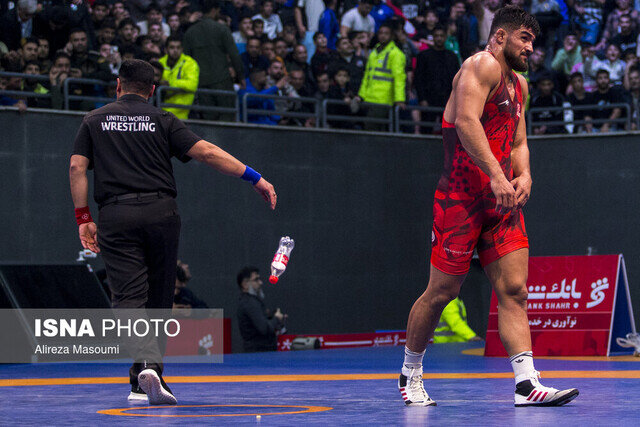 مبین عظیمی پس از پیروزی جنجالی مقابل ملی پوش استقلال: امتیازم درست بود