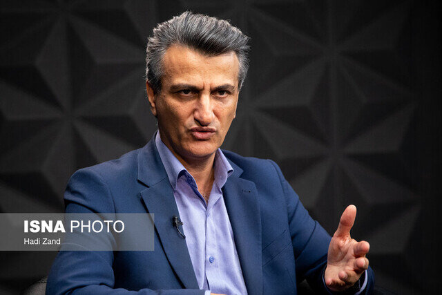 کمبود نیروی آموزش دیده و تجهیزات برای اطفای آتشسوزیهای جنگلی