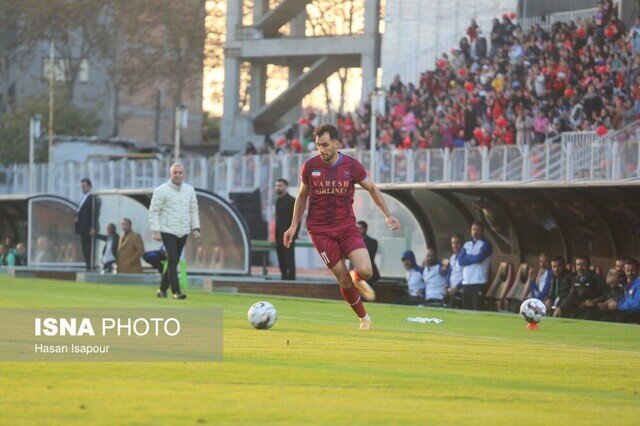 تساوی صدرنشین لیگ یک برابر هوادار