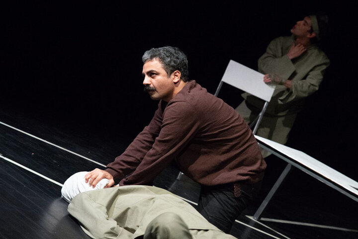 ماجرای گران شدن قبر یک عموی دیوانه؛ بازیگر باید خود را وقف نقش کند