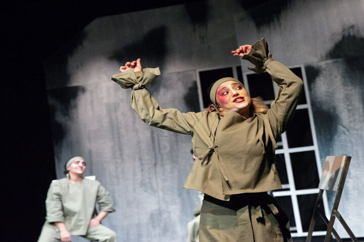 ماجرای گران شدن قبر یک عموی دیوانه؛ بازیگر باید خود را وقف نقش کند