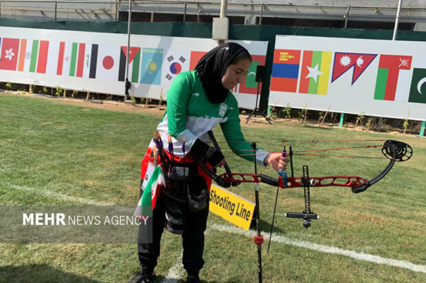 پاراکماندار دختر ایران در رده چهارم ایستاد