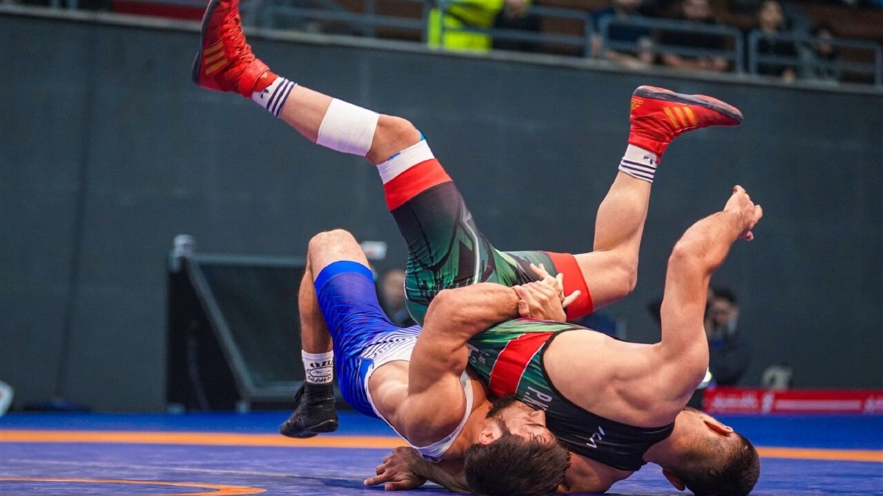 بانک شهر در فینال جنجالی قهرمان شد