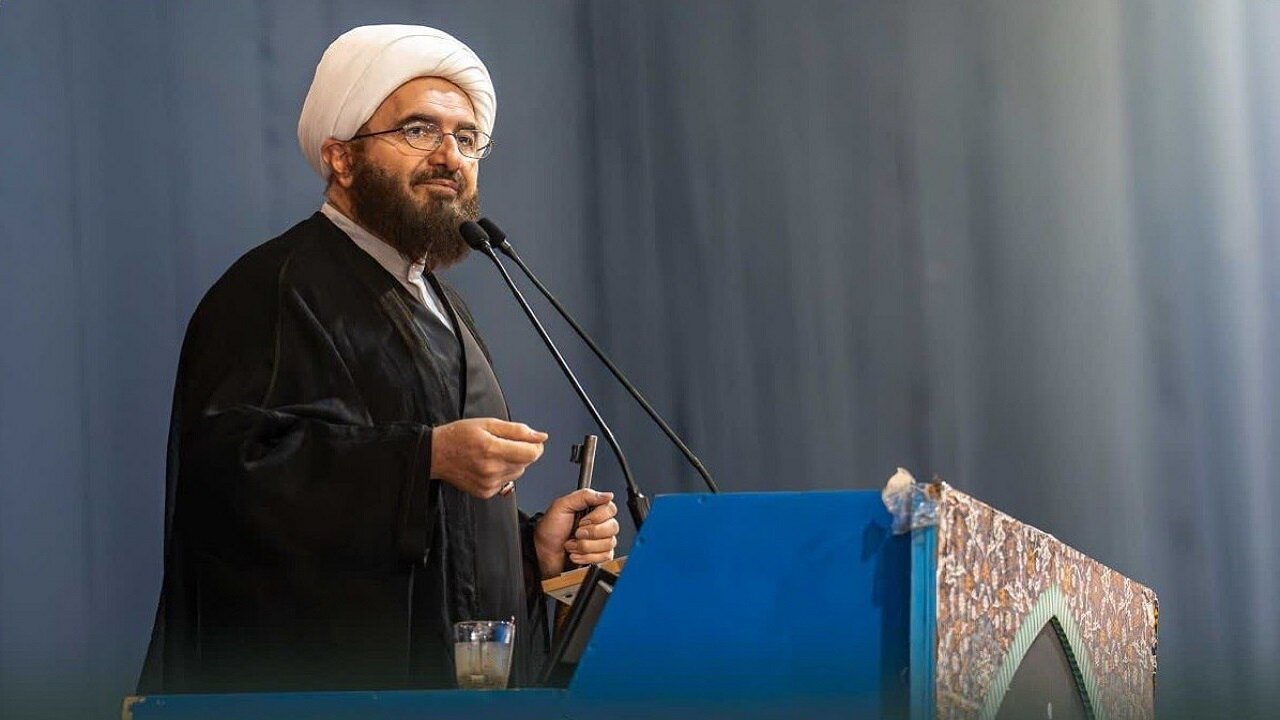 گسترش بیعفتی از عوامل اصلی افزایش طلاق و فروپاشی خانوادههاست