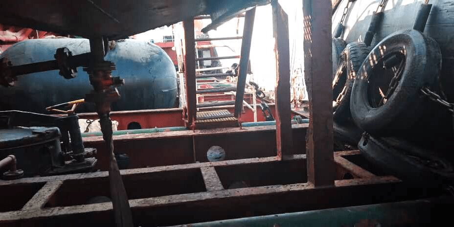 جزئیات توقیف کشتی نفتکش خارجی قاچاق سوخت در دریای عمان
