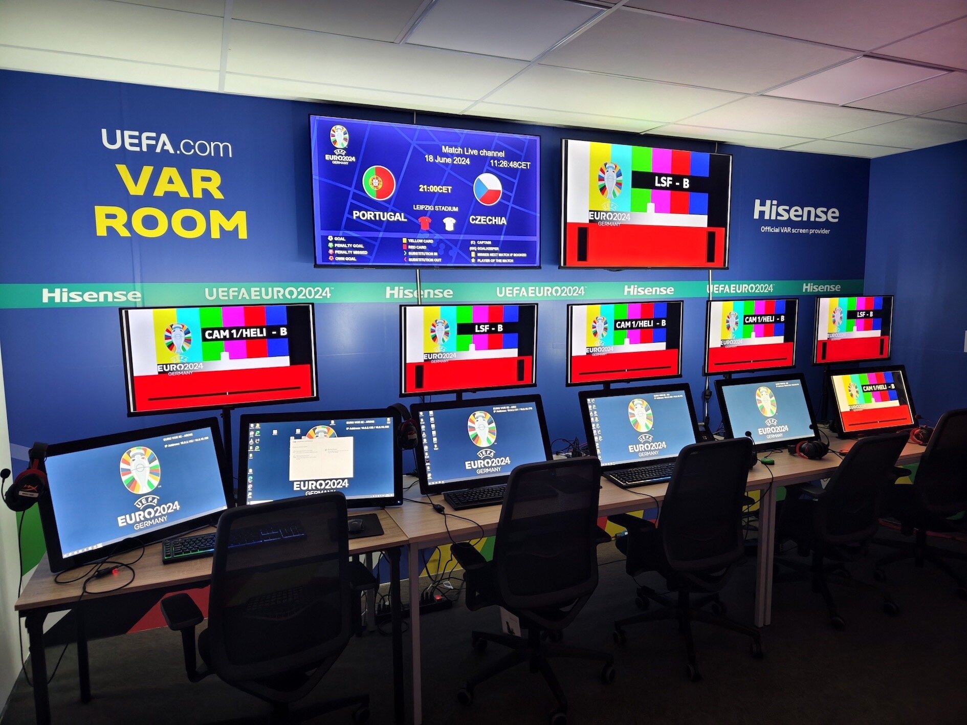 VAR از زیرزمین به زیر نور میآید!