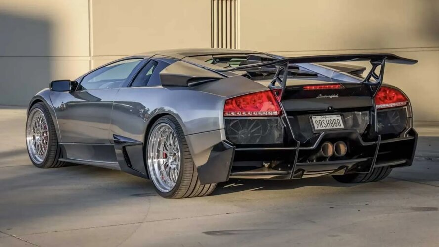 تنها لامبورگینی مورسیهلاگو دیفرانسیل عقب جهان به فروش میرسد