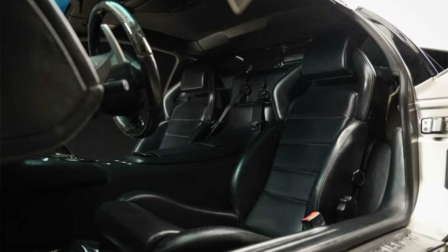 تنها لامبورگینی مورسیهلاگو دیفرانسیل عقب جهان به فروش میرسد