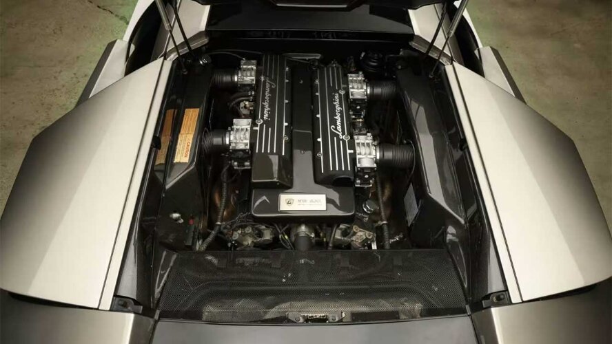 تنها لامبورگینی مورسیهلاگو دیفرانسیل عقب جهان به فروش میرسد