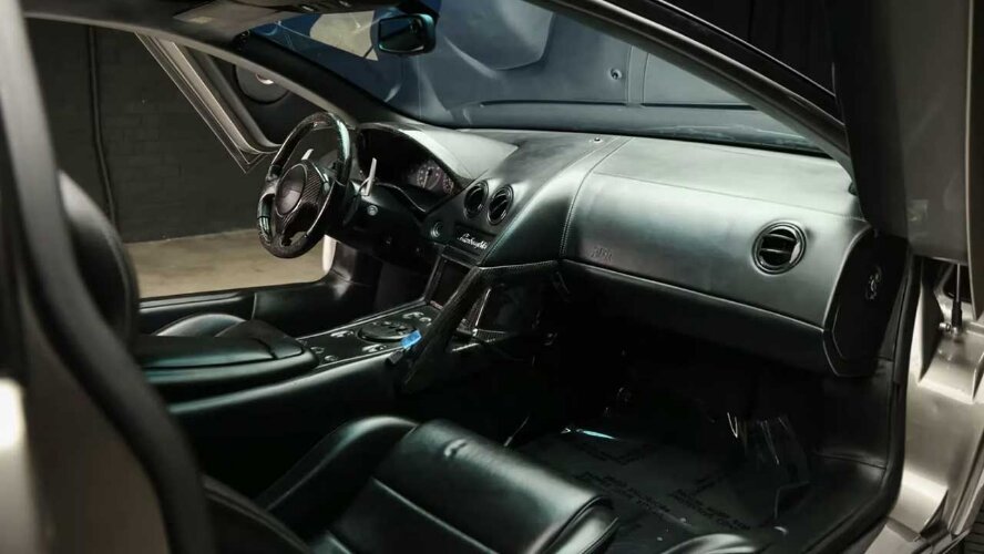 تنها لامبورگینی مورسیهلاگو دیفرانسیل عقب جهان به فروش میرسد