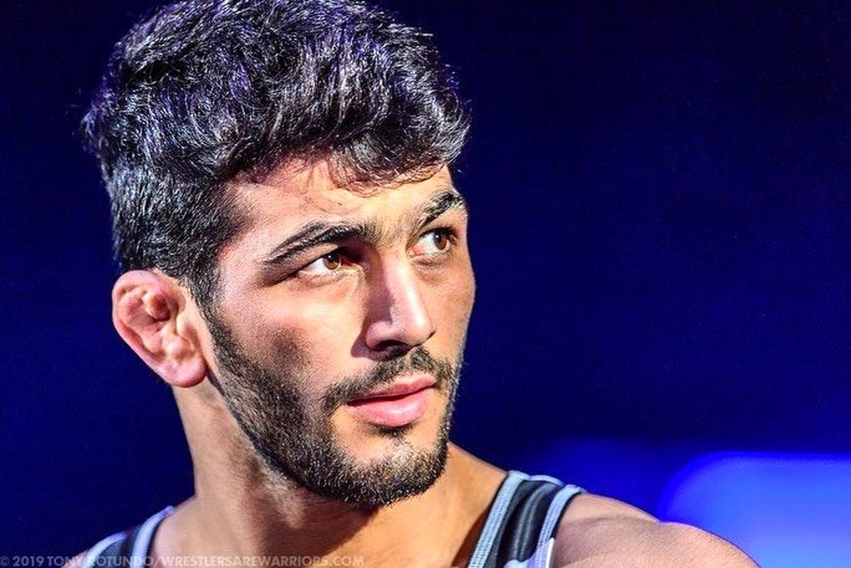 حرکت جوانمردانه حسن یزدانی دل مردم را لرزاند؛ شکوه این صحنه را ببینید