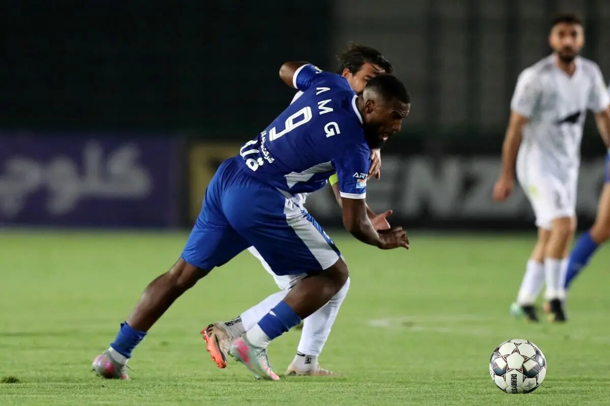 احتمال بازگشت مهاجم خارجی به ترکیب استقلال