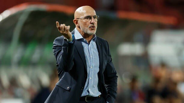 دلافوئنته: فقط ما مدعی قهرمانی نیستیم