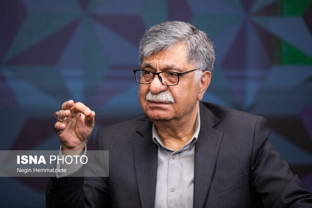 روزنامه‌نگاری همیشه «موی دماغ» سیاست بوده است/مرجعیت رسانه در «آزمون‌ها» شکل می‌گیرد