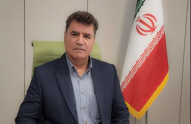 بیثباتی ارزی آسیب جدی به تولید و صنایع وارد میکند