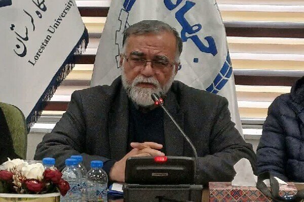 معاون استاندار لرستان: مناظرات دانشجویی سبب خودباوری و احترام میشود