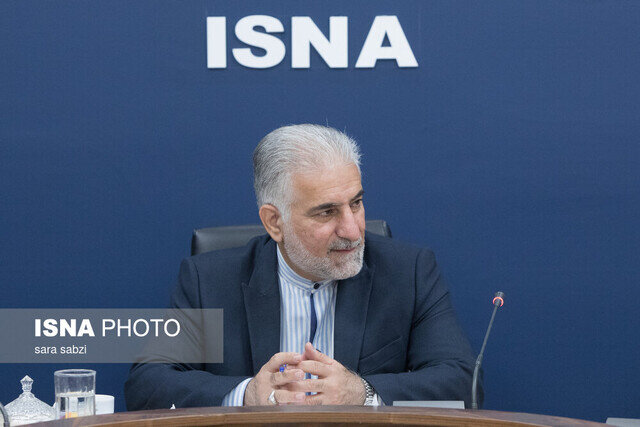 ۴۸ هزار زندانی در داخل و خارج از زندان مشغول به کار هستند