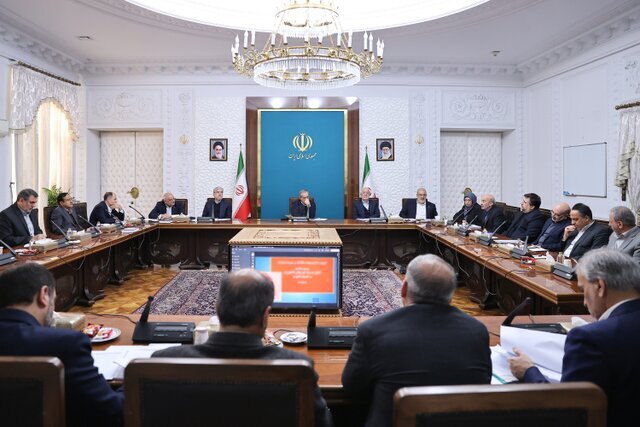 پزشکیان: پیشبرد برنامههای حوزه حکمرانی آب منوط به یک ساختار صحیح مدیریتی و اجرایی است