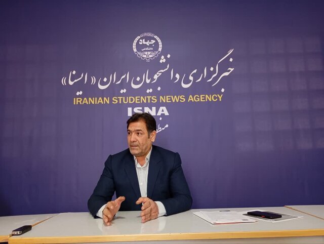نایب رئیس خانه احزاب استان ایلام: احزاب، چراغ امید مردم در مسیر مشارکت سیاسی هستند