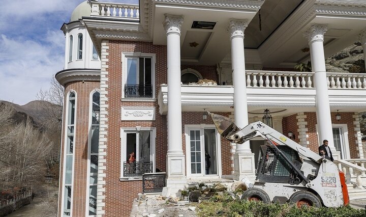 پایان تخریب ابر ویلای غیرمجاز در حاشیه رود کرج