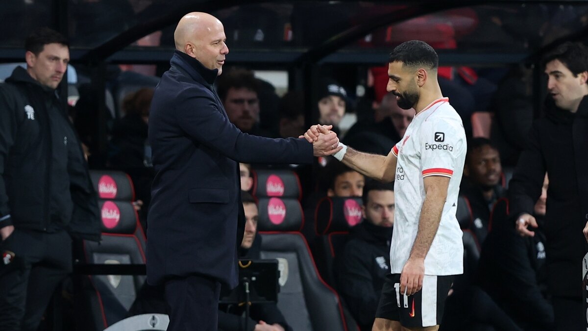 آشتی صلاح و اسلوت؛ بحران لیورپول فروکش کرد و نقشه سعودیها نقش بر آب شد