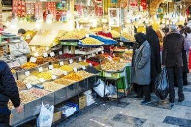 تشکیل پرونده تعزیراتی برای واحد‌های صنفی متخلف بازار یلدا