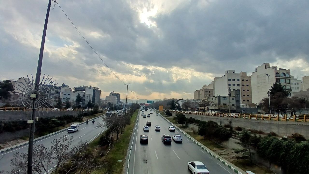 زیبایی ابرها در آسمان امروز مشهد